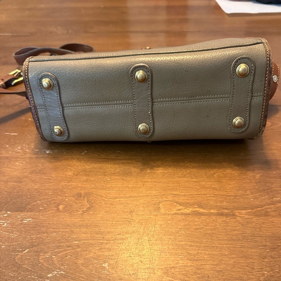 Dooney & Bourke Vintage Leather Crossbody Gray Brown Leather Essex Purse - Picture 10 of 10
